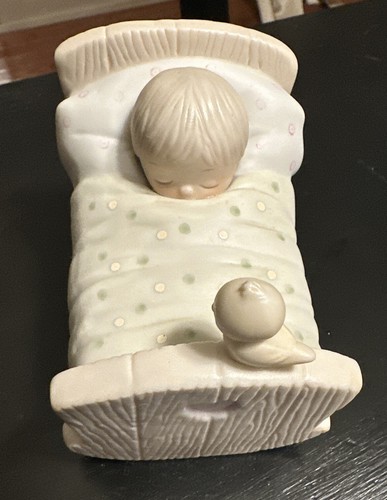 Vintage 1979 Precious Moments Blessed are the Pure in Heart E-3104 No Box