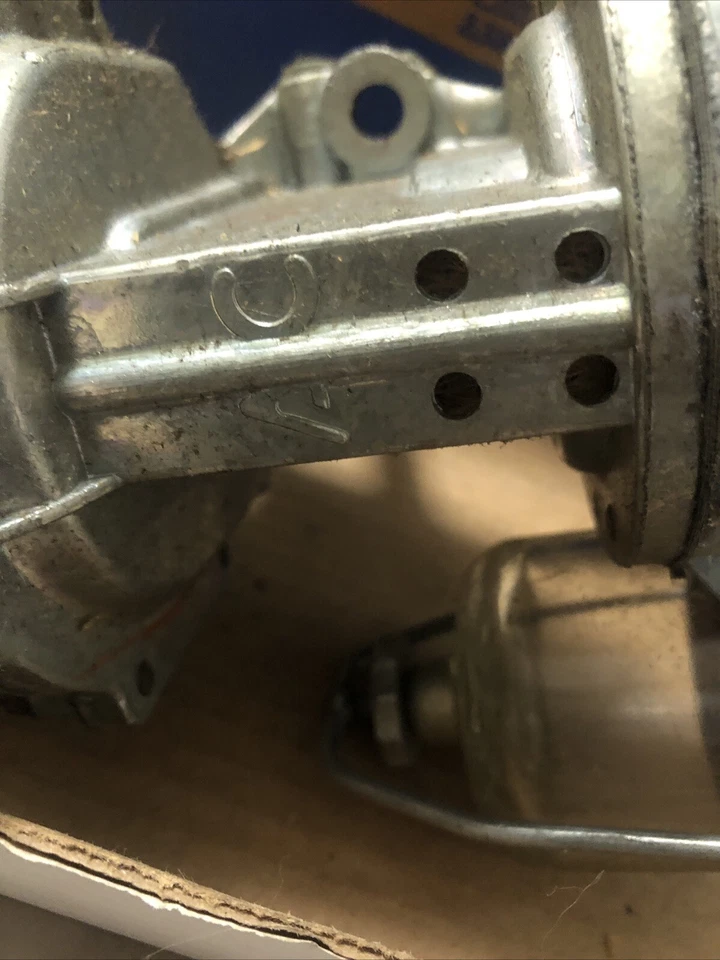 Studebaker Commander 1950 bomba de combustible doble acción aire acondicionado en caja 9496 Foto 4 de 4