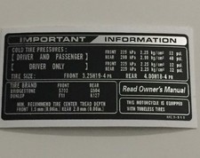 Calcomanía de información de neumáticos C…