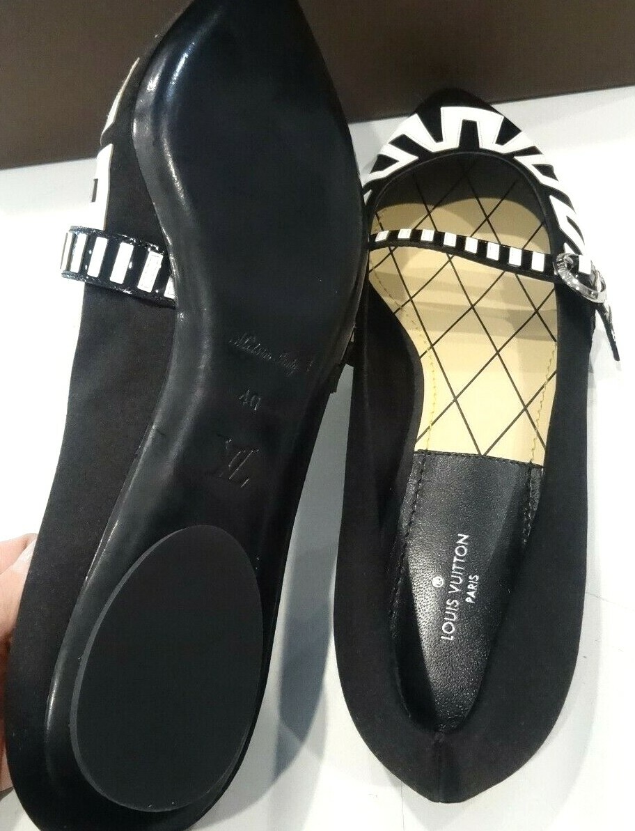 【アクセント♡】★Louis Vuitton★ バレリーナ Louis Vuitton Balerina Black&White Satin&Patent Leather