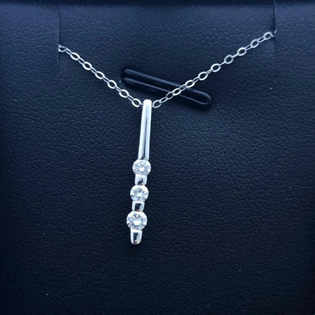 14k White Gold Diamonds Round 3 Stone Halo Drop Design Pendant