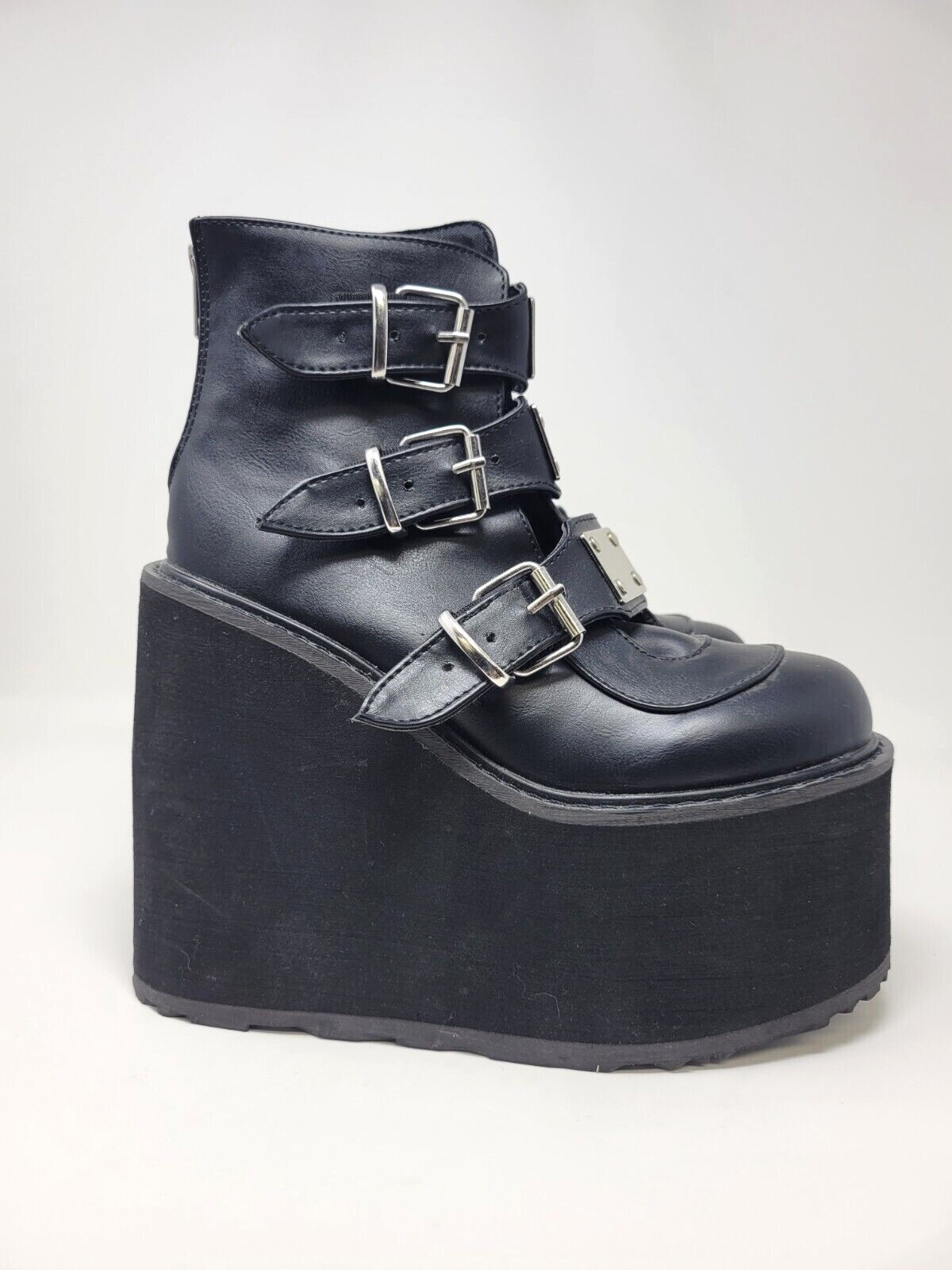 Demonia Swing 105 купить в Америке, лот 