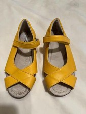 Kai Mustard Sandals w/ Peep Toes, Size 2