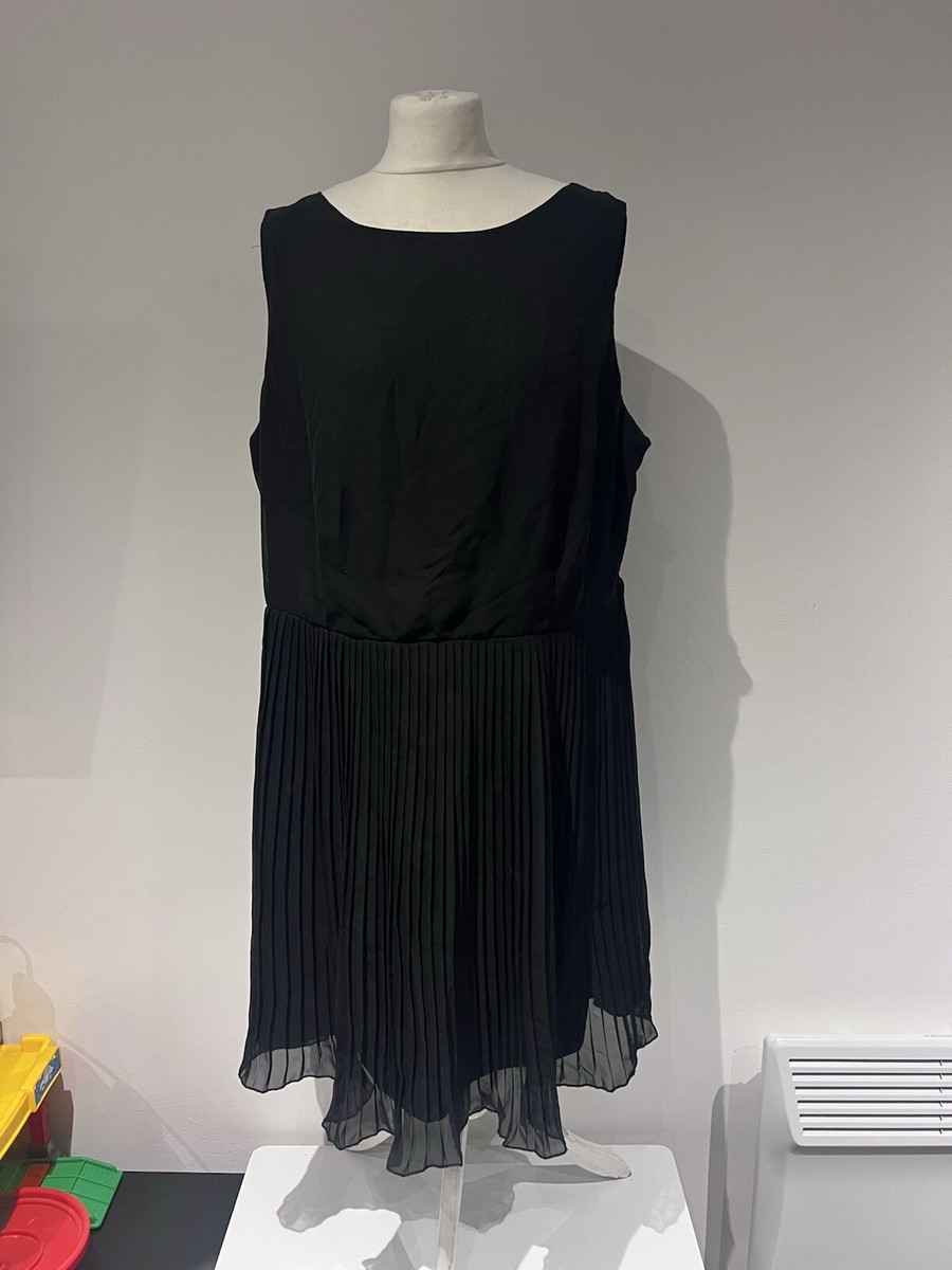 Florence & Fred F&F Black Sleeveless Pleated Dress Size 22
