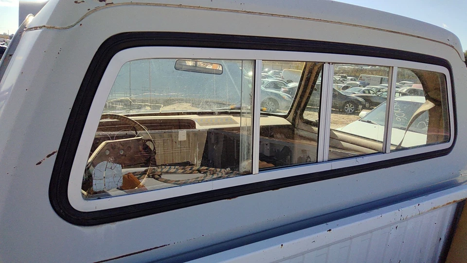 Dodge D350 1981-1993 ventana trasera corredera de vidrio OEM 55134519 Foto 2 de 4