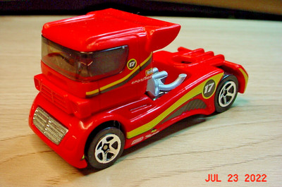 Hot Wheels Semi Fast Cabover Red C5S Mal Variant 1/64 j771