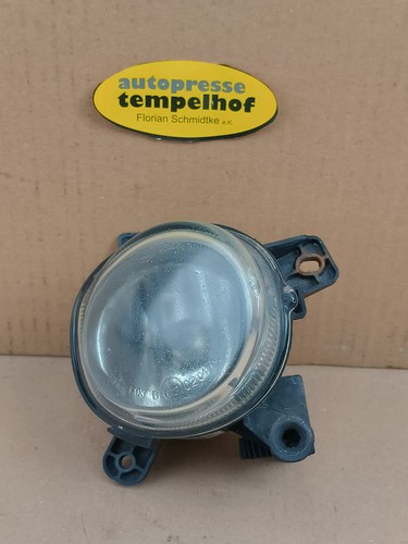 Audi A4 Avant 2.7 TDI DPF multitronic Nebelscheinwerfer Rechts 8T0941700M