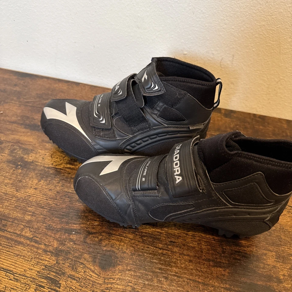 DIADORA POLARIS 2 MTB 防水高帮山地自行车鞋男式 US 7 EU 40 — 第 4/4 张图片