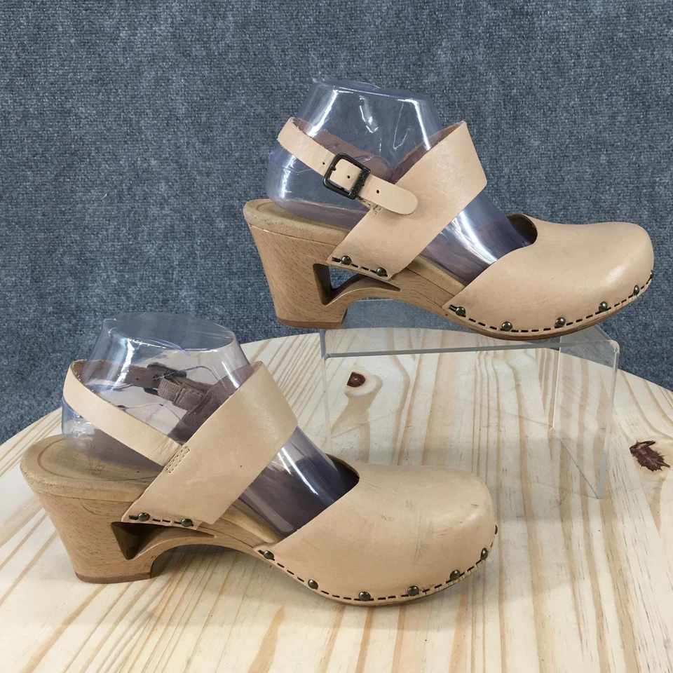 Sandalias Dansko Mujer 41 Zuecos Thea Madera Beige Informales Punta Cerrada Tacones Bloqueados Foto 2 de 4