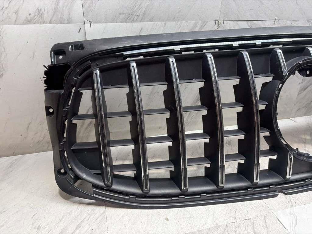 2021 2023 MERCEDES BENZ GLB 35 AMG GRILLE OEM FRONT CENTER GRILL