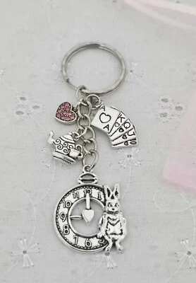 CUPCAKE0619 ALICE IN WONDERLAND KEYRING WITH ORGANZA GIFT BAG