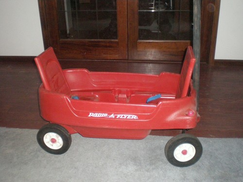 Radio Flyer Pathfinder Wagon Model 2700 