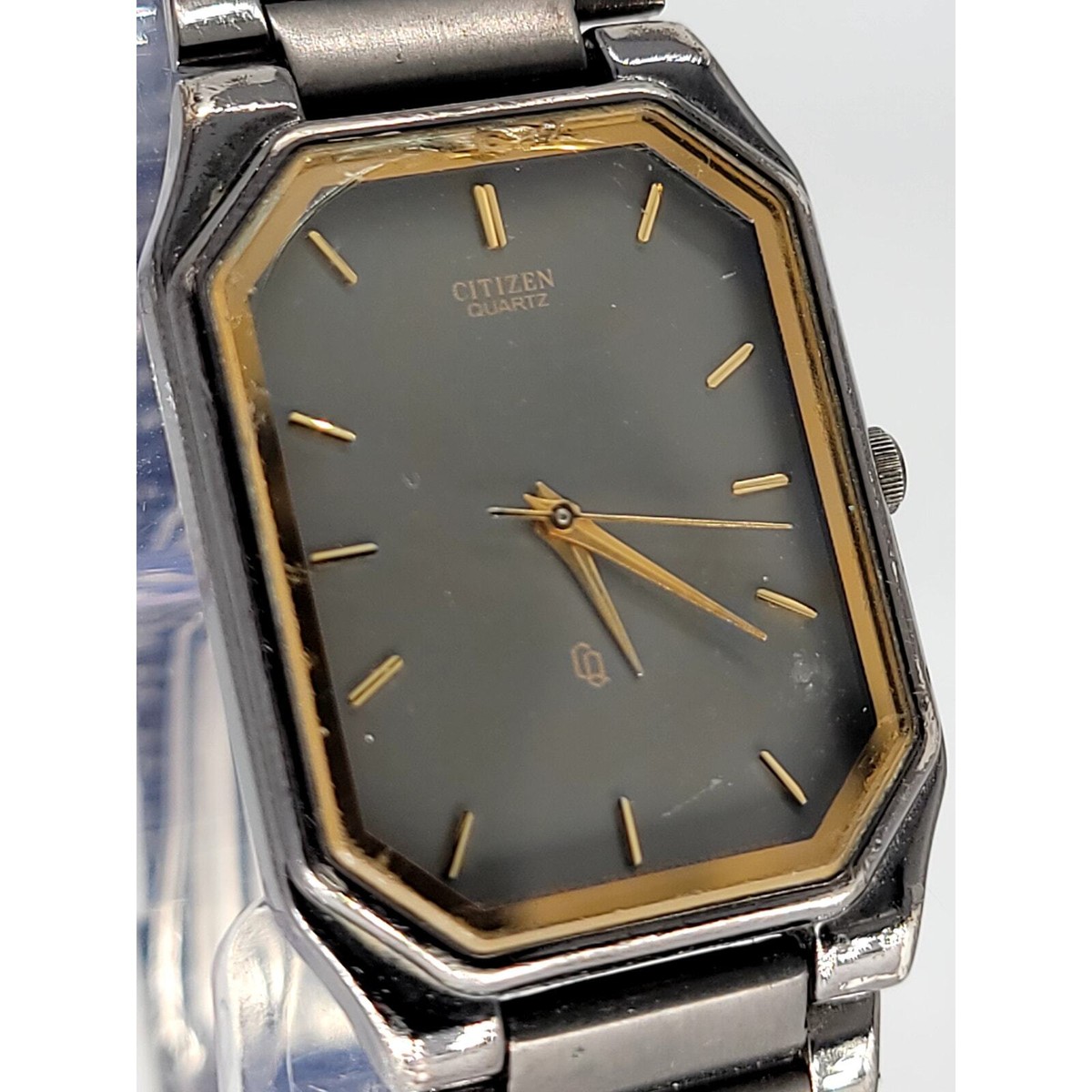 Vintage Citizen Quartz Watch with Octagonal Face – Sleek and