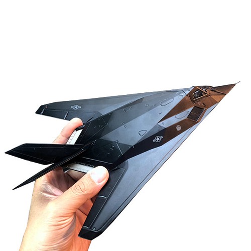 Wltk 1/72 USAF F117 F-117 Nighthawk Stealth Attack Aircraft