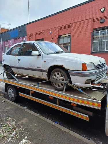 Vauxhall Astra Sxi 1990 H Reg - Picture 2 of 15