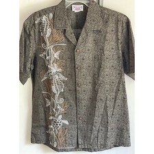 Men  s Pacific Legends made in Hawaii Preowned Large Casual Shirt