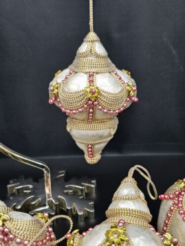 8er Set Vintage Capiz Muschel Endstück Weihnachtsschmuck Perlen verziert rosa Blume - Bild 3 von 7