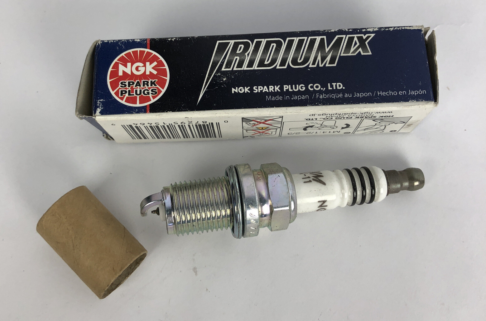 NGK Iridium Spark Plug - BKR5EIX-11 5464