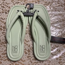 No Boundaries Women's Size 9 Green Puffy Thong Flip Flop Sandals Memory Foam NWT