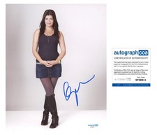 Casey Wilson "Happy Endings" AUTOGRAPH Signed 'Penny Hartz' 8x10 Photo C ACOA