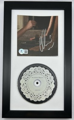 CHARLI XCX WUTHERING HEIGHTS SIGNED CD W/FRAME BRAT JACOB ELORDI - BECKETT COA