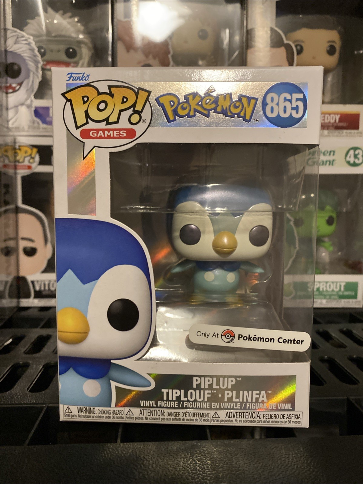Funko Pop! Pokemon Center Pearlescent Piplup 865