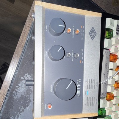 Universal Audio Volt 276 USB-C Desktop Audio Interface 2 Mic NO BOX