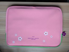 Marc Jacobs Daisy Pop 14-inch Laptop Case Zip Up Bag In Pink