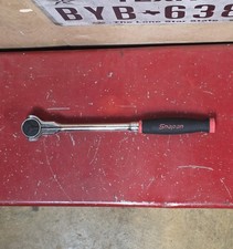 Snap-on 38 Drive 12 Round Head Soft Grip Ratchet Fh747 Black And Red Snap-on 38 Drive 12 Round Head Soft Grip Ratchet Fh747 Black And Red