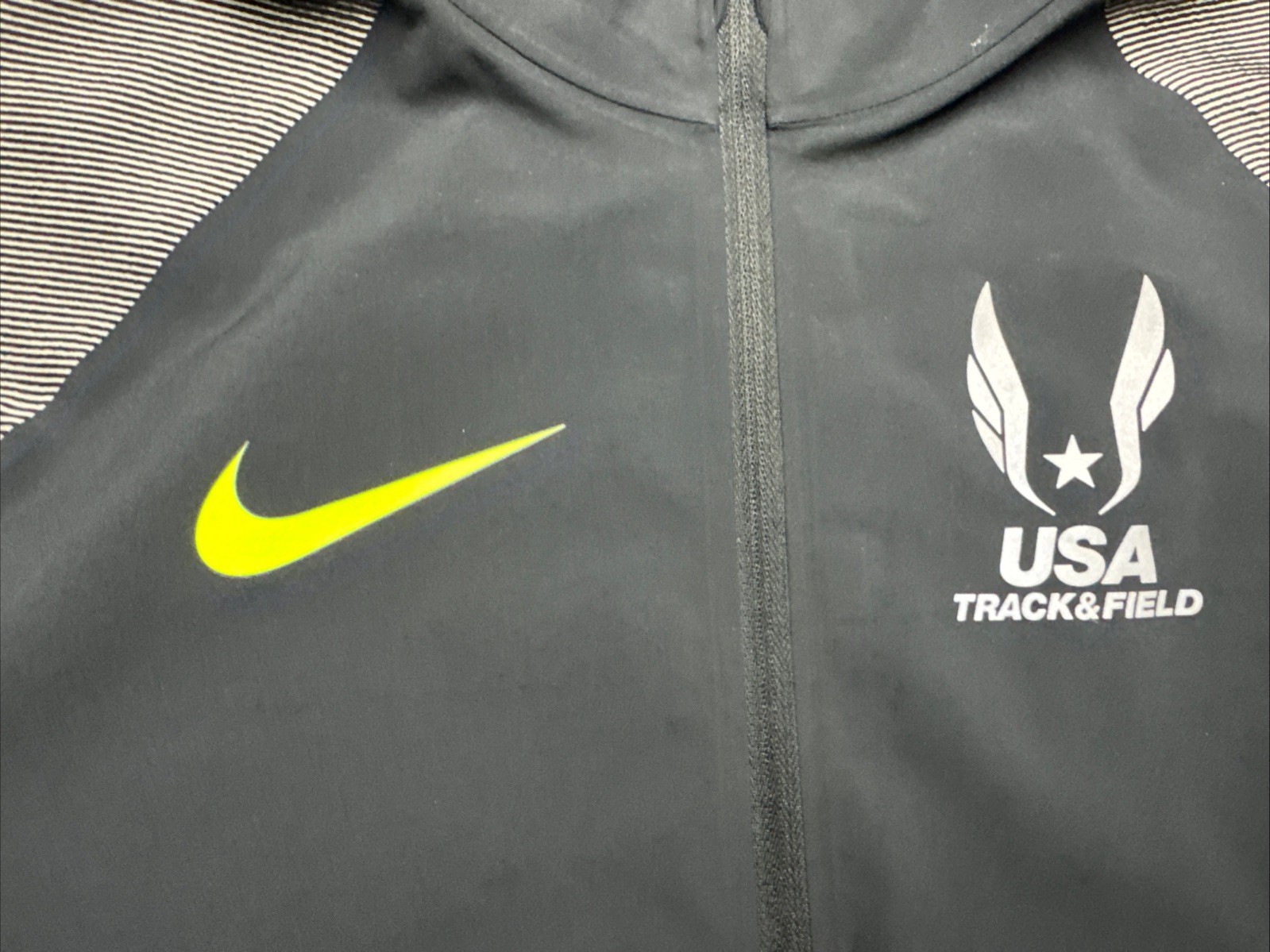 Nike Team USA Podium Jacket Track & Field Womens M 2016 Olympic Reflective