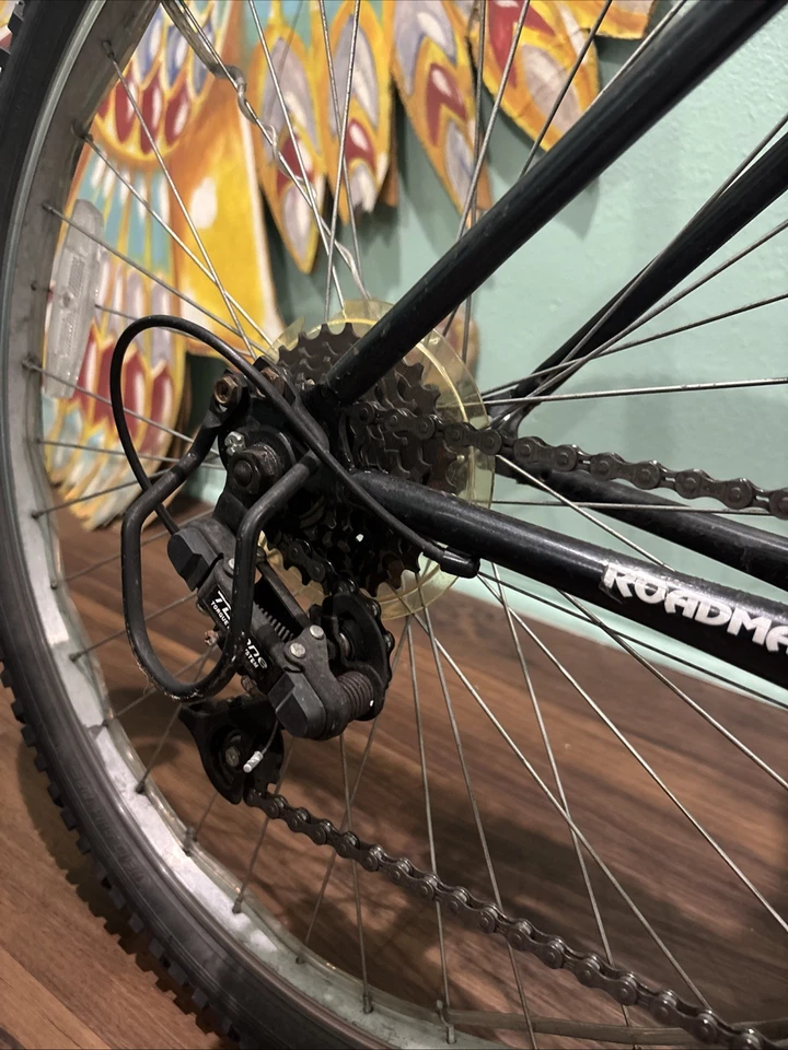 Bicicleta de montaña Roadmaster Granite Peak 26 pulgadas para mujer púrpura Foto 2 de 4