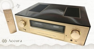 Accuphase C-3900 Precision Stereo Preamplifier  Excellent Condition Japan