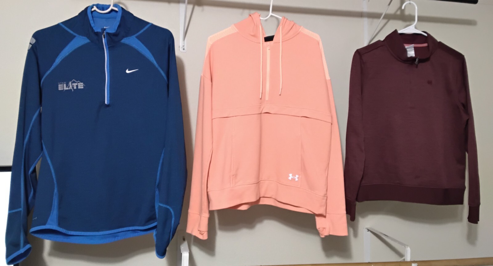 (LOT OF 3)~ Nike & Cinch (Women's Medium) Pullovers & Hoodie