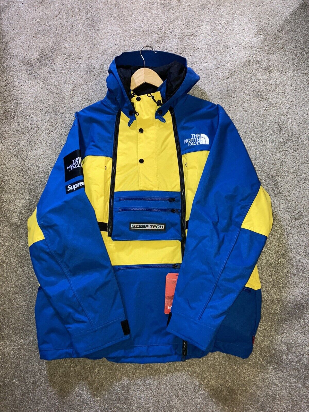 早い物勝ちsupremeThe North Face steep tech  L