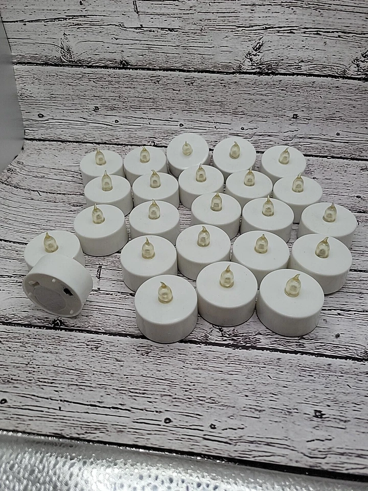 Velas de luz de té LED sin llama alimentadas por batería Etronic - Paquete de 24 Foto 3 de 3