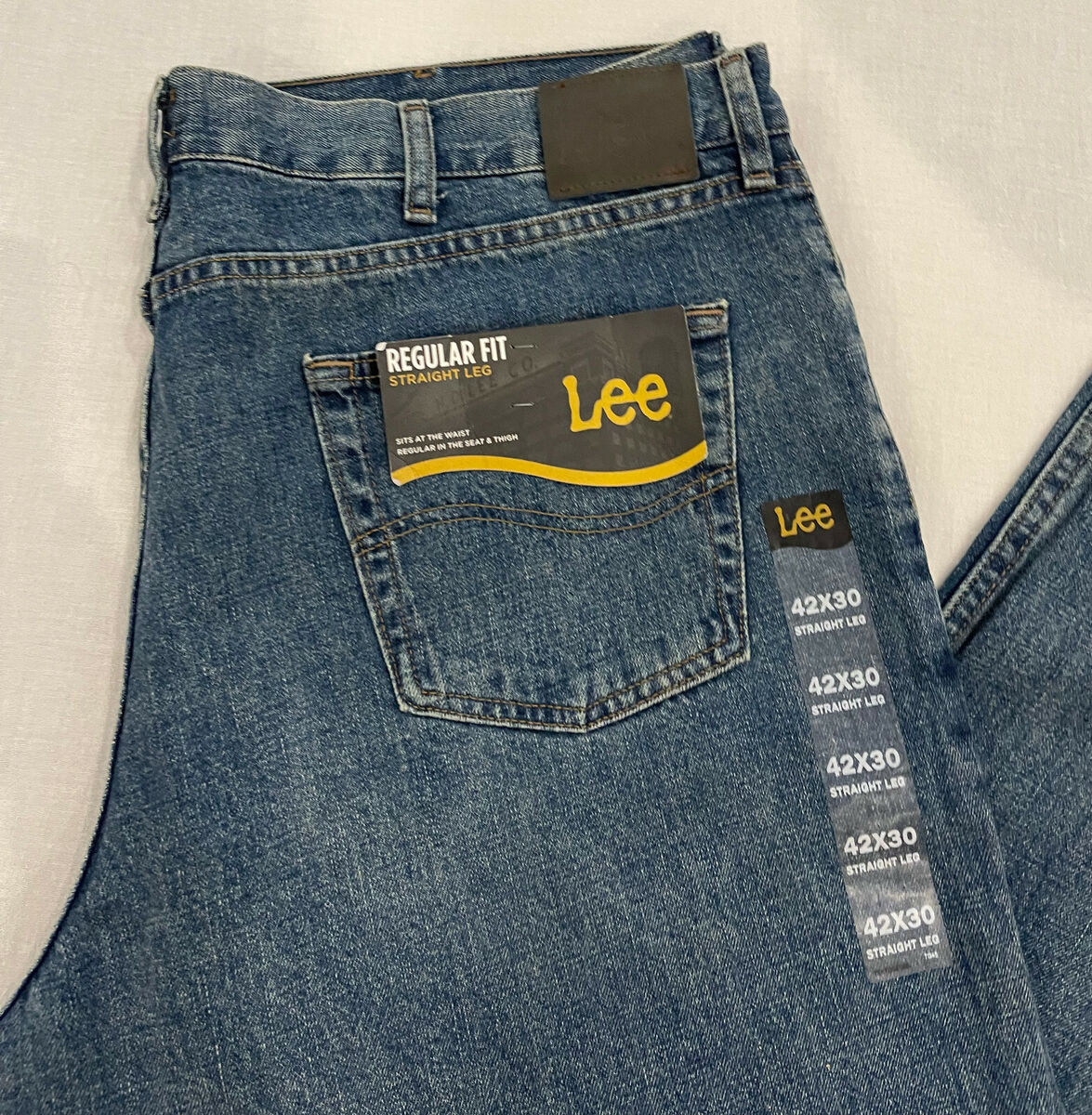 LEE Mens Regular Fit Straight Leg Jeans 42X30 Blue #2008976 LEE Mens Regular Fit Straight Leg Jeans 42X30 Blue #2008976