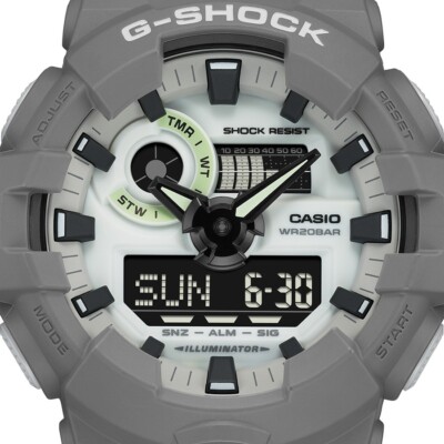 【極美品】CASIO　G-SHOCK　GA-700HD HIDDEN GLOW Casio G-Shock Analog-Digital Hidden Glow GA-700HD-8AJF