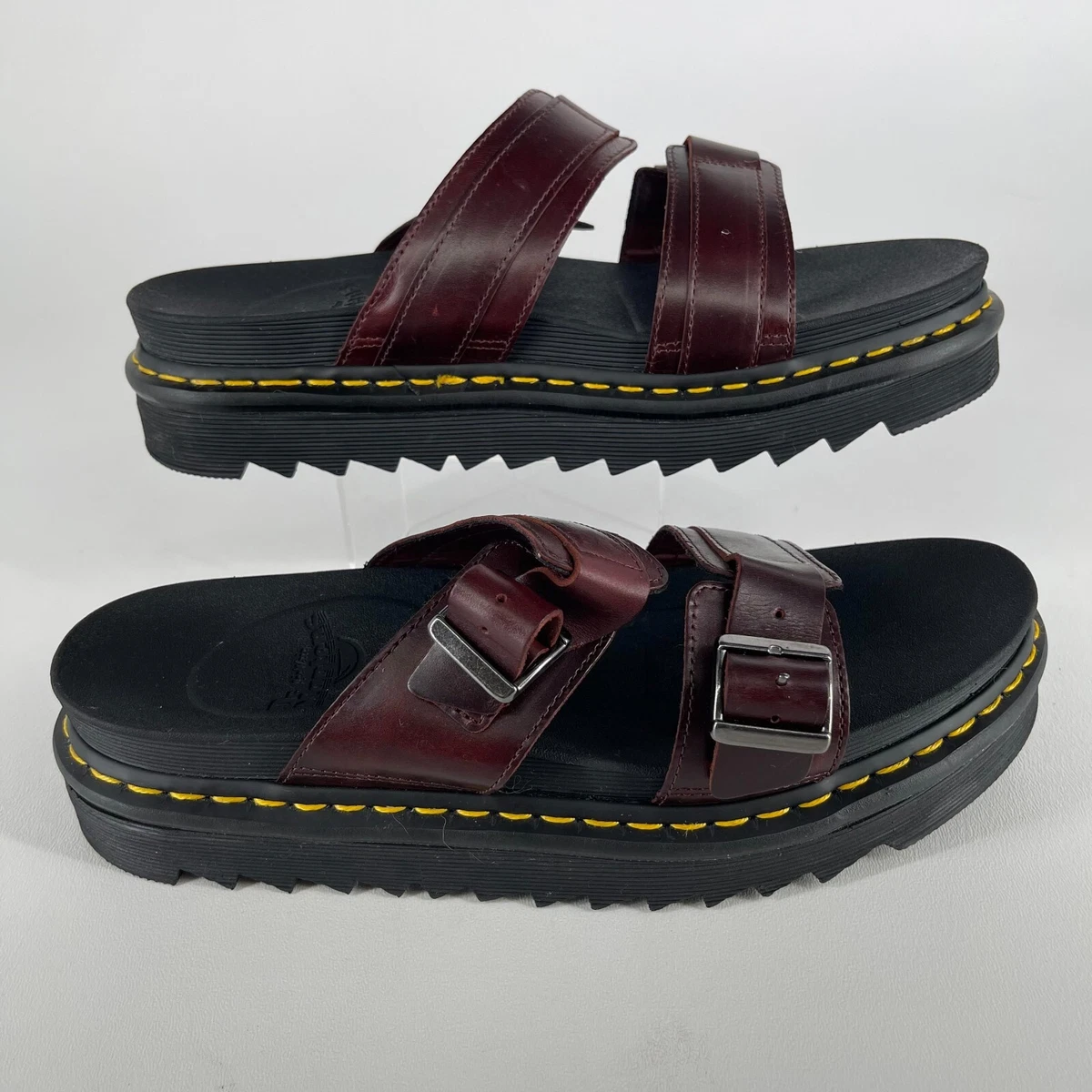 Doc marten deals flip flops mens