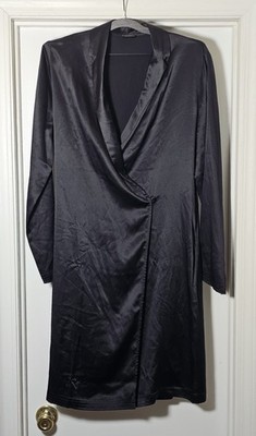 La Perla 100% Silk Black Notch Lapel Button Robe Size 3 Medium Dressing Gown