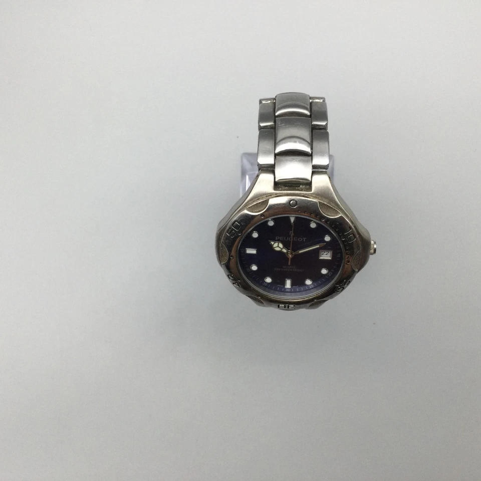 Reloj Peugeot Unisex De Colección 36mm Tono Plateado Fecha Esfera Azul Batería Nueva 7" Foto 3 de 4