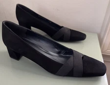 EUC Stuart Weitzman Black Suede Women Pumps Heels Shoes Size 7.5 Made In Spain