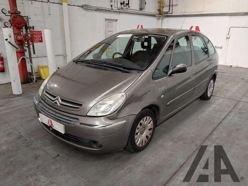 Citroen Xsara Picasso Desire - Picture 2 of 7