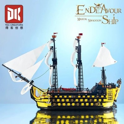 High-Detail Nautical Model Kit - 2475pcs Caribbean Pirate Ship Set