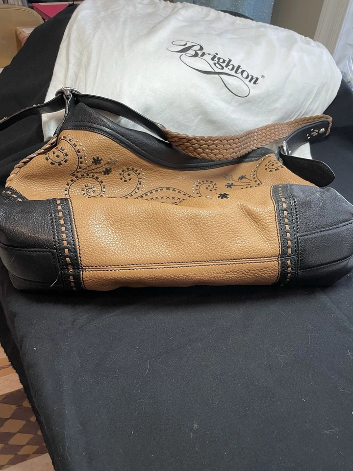 BOLSO DE HOMBRO BRIGHTON MONTANA MONTREAL LG CON LÁTIGO BOHO HOBO EXPOC $380 Foto 4 de 4