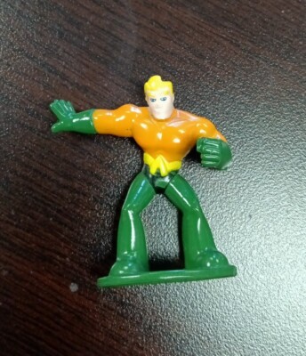 DC COMICS AQUAMAN JUSTICE LEAGUE SUPERHERO CHARACTER PVC FIGURE CAKE TOPPER 