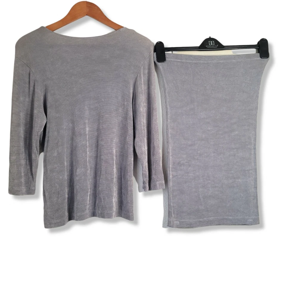 Weekenders size M Women’s Traveler 2-Pieces Gray Skirt Top Slinky Set - Image 2 of 4