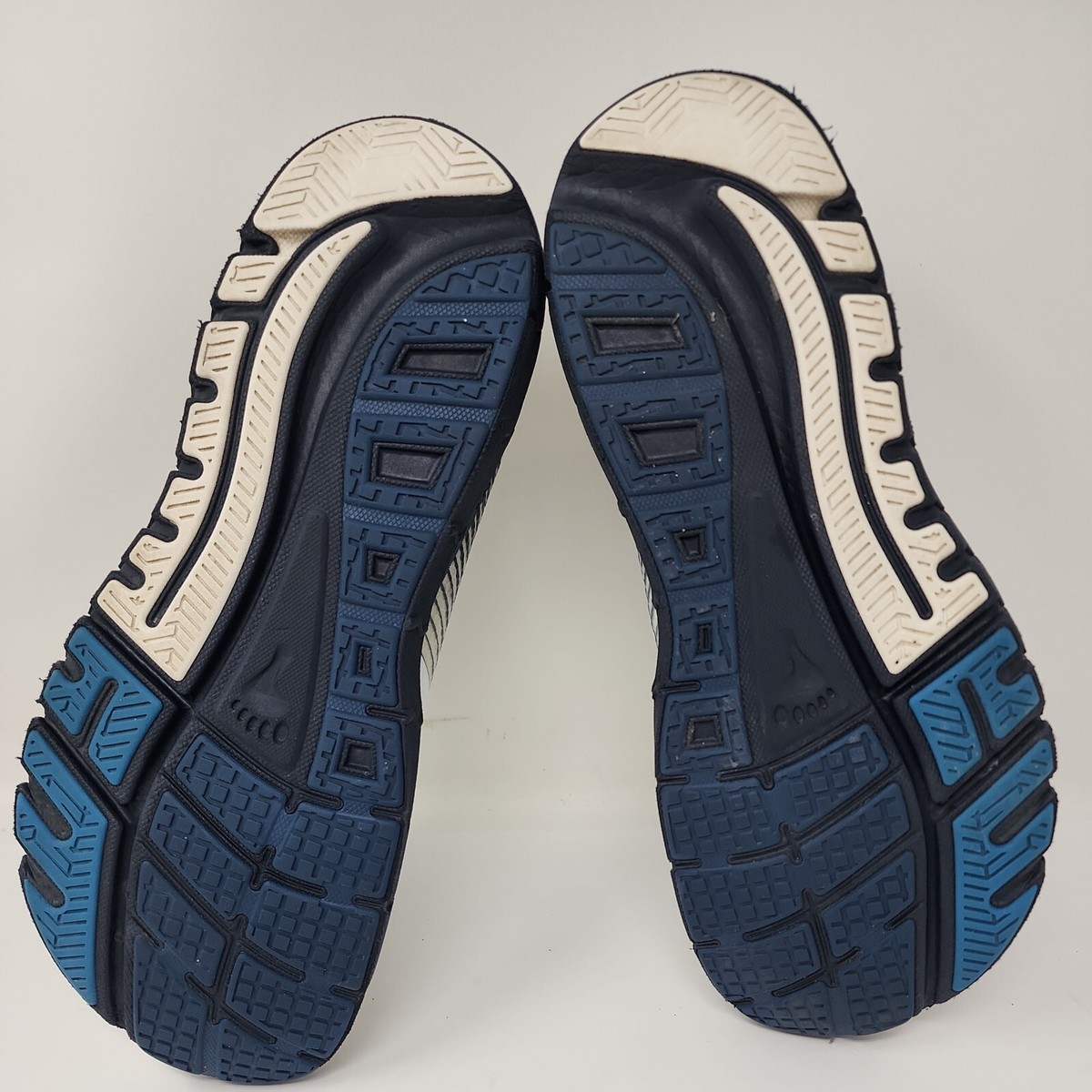 ALTRA Provision 4 White & Navy ALOA4PEA103 RUNNING SHOES 