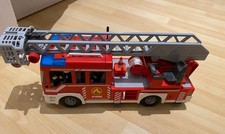 Playmobil 9463 City Action Feuerwehr-Leiterfahrzeug Drehleiter mit Licht & Sound