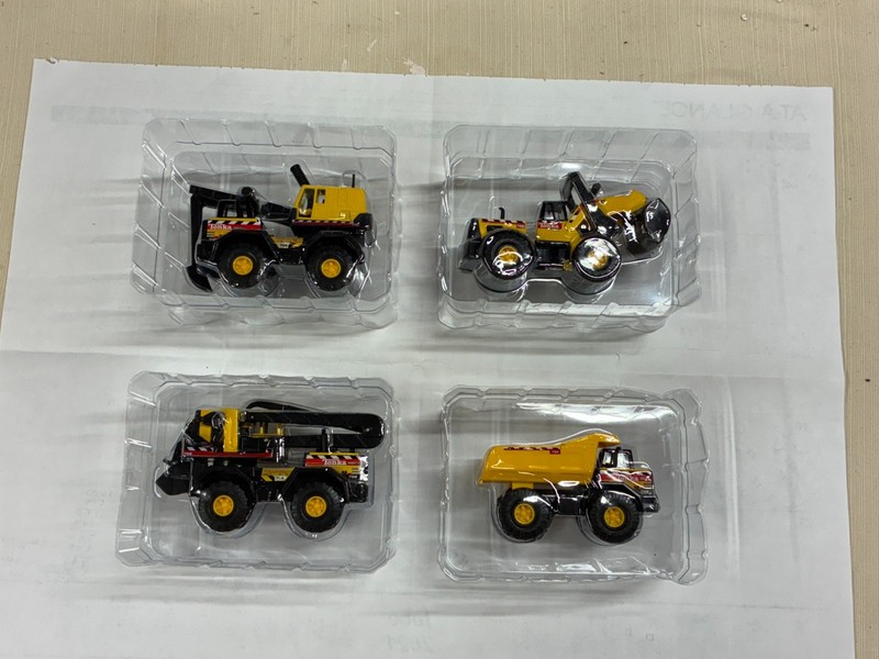 Maisto International Tonka Hasbro Construction 4-Truck Set / Brand New
