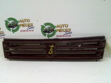 Calandre Peugeot 309